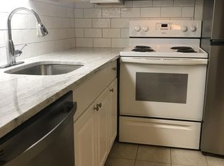 80 Warren Ave #20, Woburn, MA 01801