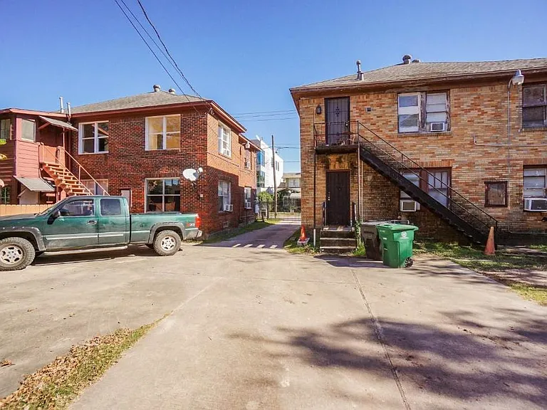 4316 2/2 Jack St — Photo 5
