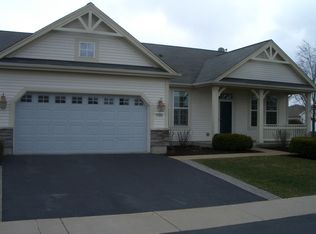 12890 Big Horn Dr, Huntley, IL 60142