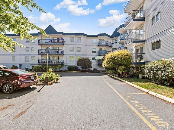 2nd image of 200 Back Rd #105