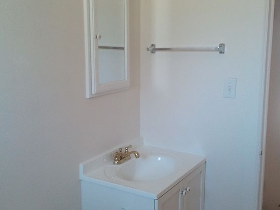 5th image of 9150 E Crescent Ave