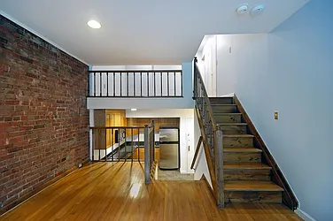 Rented by Mercedes Berk