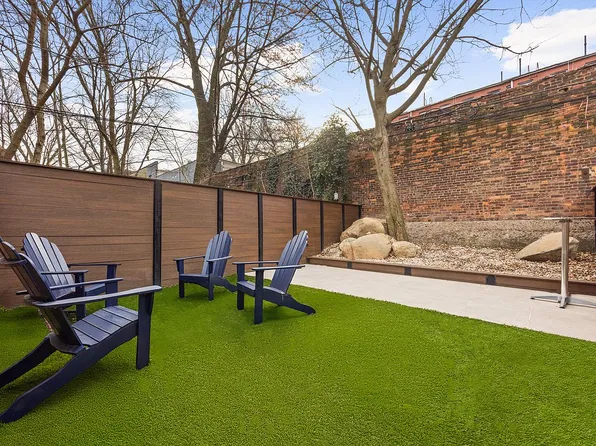 598 Sterling Pl Unit 2R, Brooklyn, NY 11238