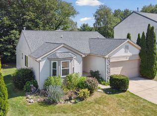 1660 Chelsea Cir, Howell, MI 48843