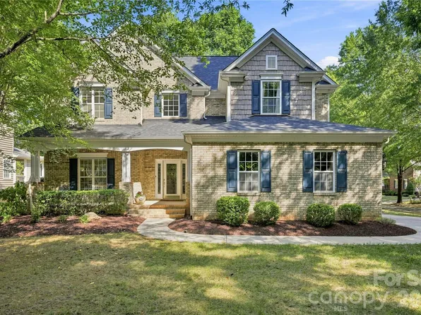 8017 Pendley Ln, Huntersville, NC 28078