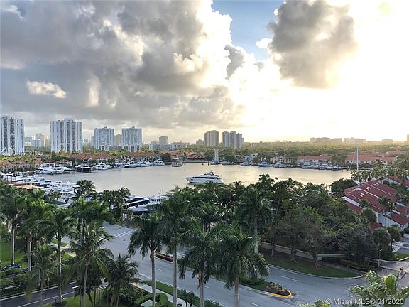 2nd image of 21205 Yacht Club Dr APT 907
