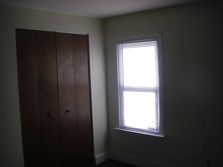 21395 Oxford Ave — Photo 21