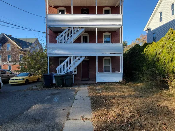 3 Pearl St #2, Waterbury, CT 06704