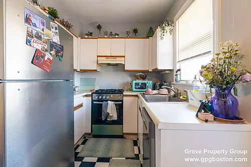 47 Old Harbor St #1 Photo 1