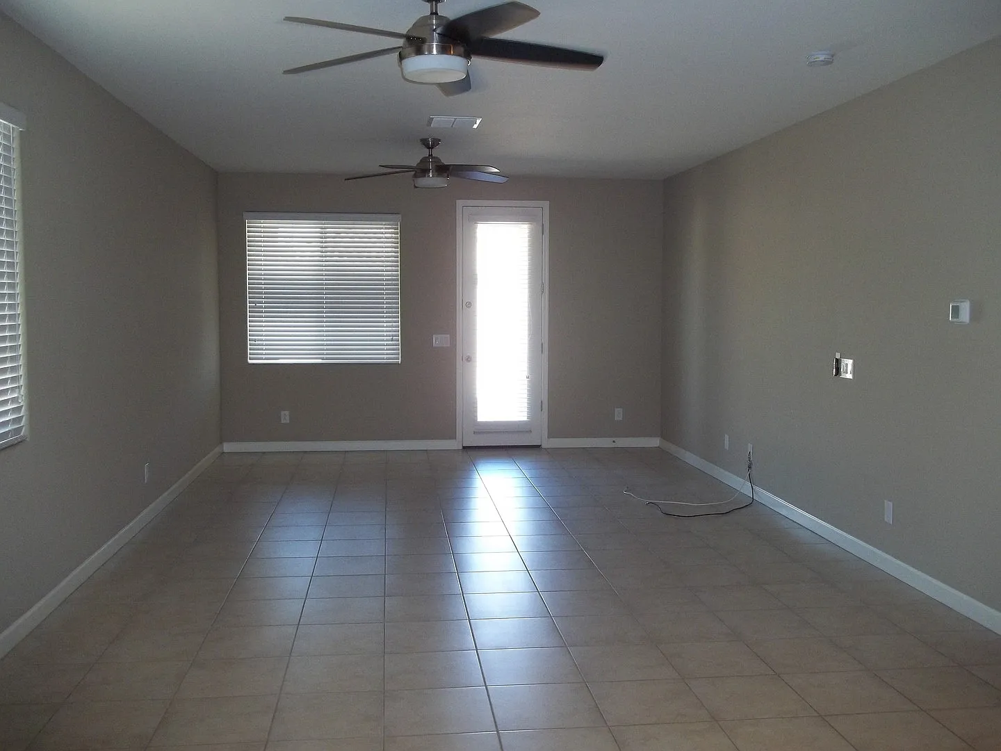 Beautiful Home in Gated Community — Photo 4