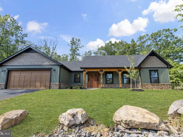 43 Sachem Hl, Hedgesville, WV 25427