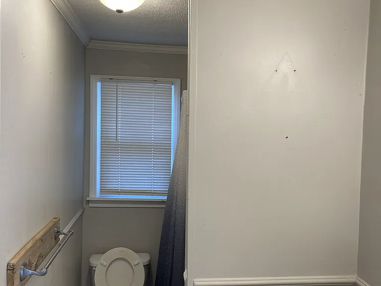 308 S Starr St #308 — Photo 2