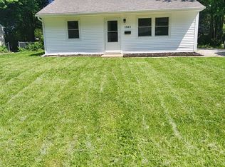 1065 Eastview Dr, Rantoul, IL 61866