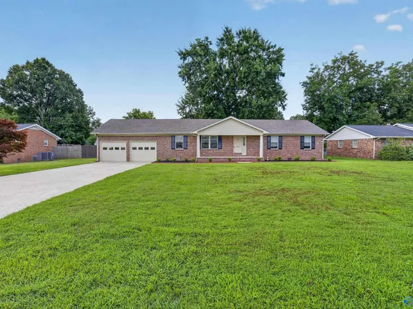 603 Bates St, Athens, AL 35611