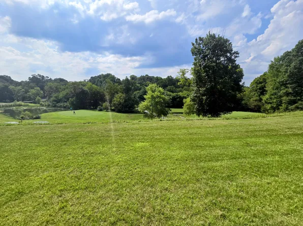 2042 Willow Springs Dr, Athens, TN 37303