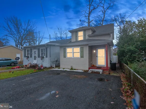 8831 Frederick Ave, North Beach, MD 20714