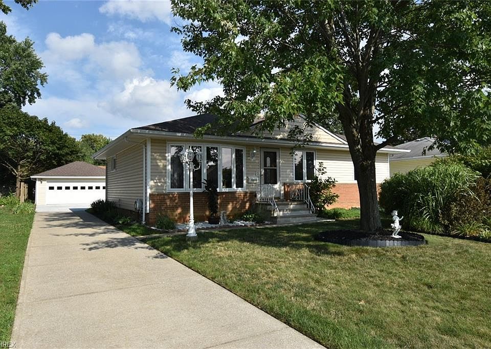 1st image of 7271 Mayberry Dr