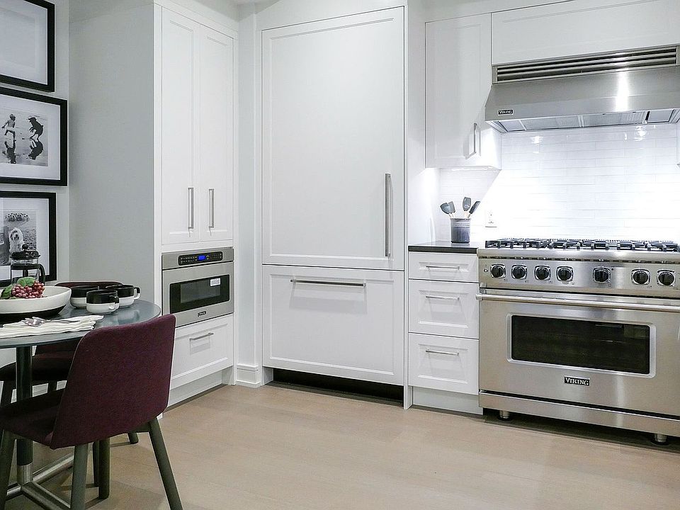1st image of 222 W 80th St #5B