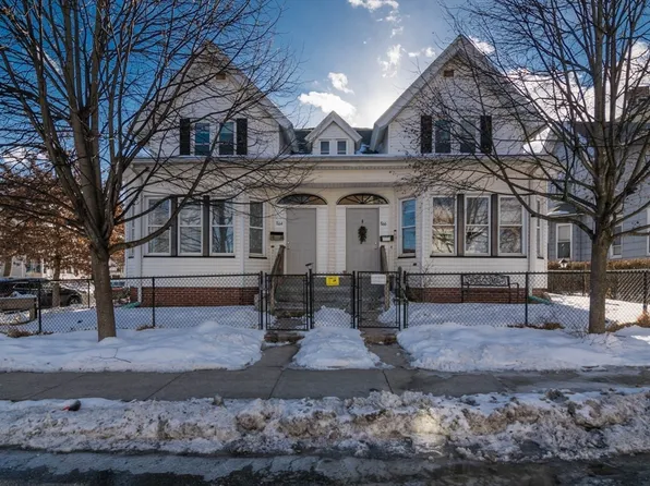 864-866 Dwight St, Holyoke, MA 01040