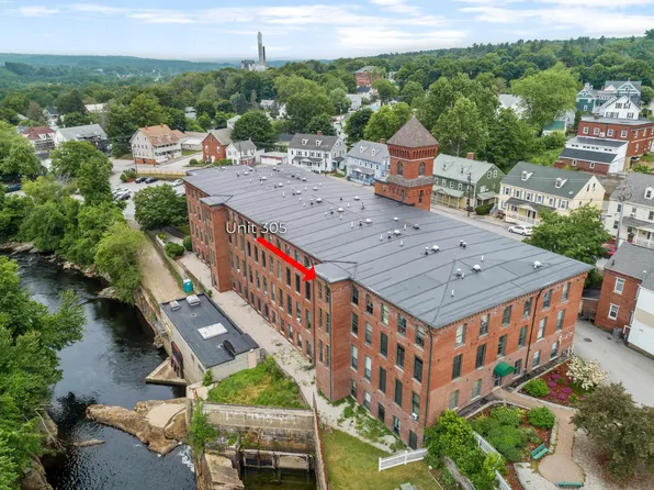 100 main Street #305, Pembroke, NH 03275