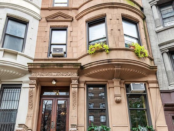 5th image of 32 W 96th St APT 1A