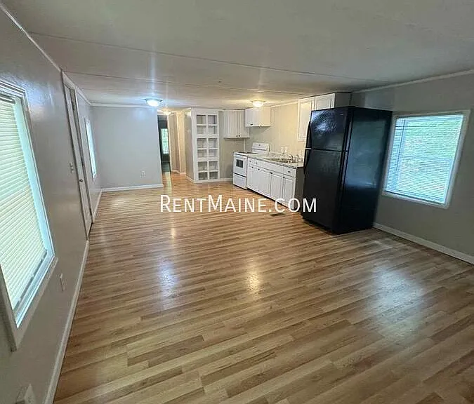 19 Balsam Ln — Photo 2