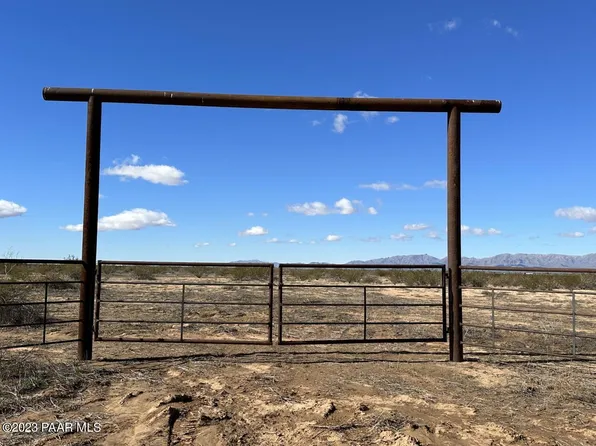 00XX N 529th Ave #4, Aguila, AZ 85320