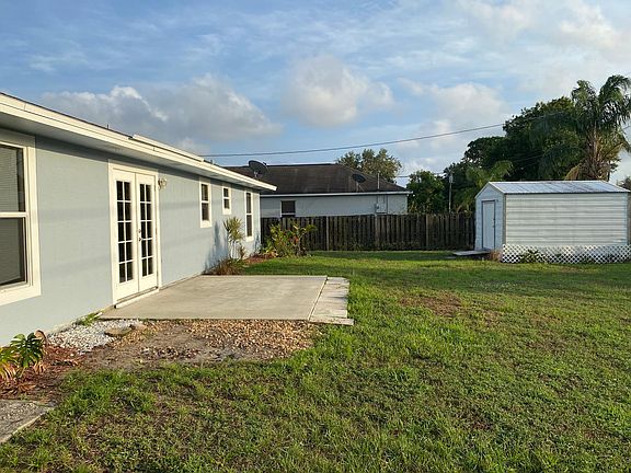 Shed in backyard.