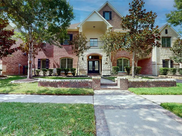 18814 Cove Vista Ln, Cypress, TX 77433