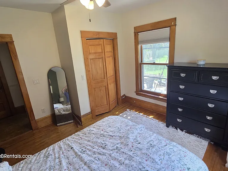 1606 Hewitt Ave — Photo 16