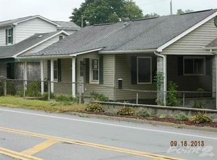 3746 Old Logan Rd, Logan, WV 25601