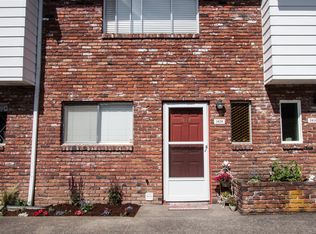 1820 NE 19th St, Gresham, OR 97030