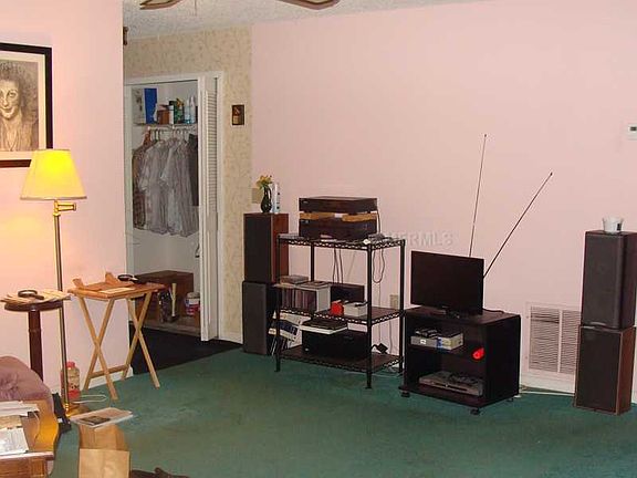 5th image of 3161 Dwarf Pine Ave