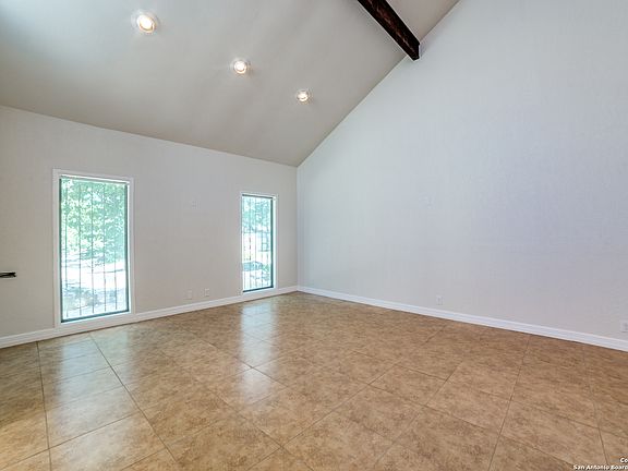 5th image of 7617 N Songbird Ln