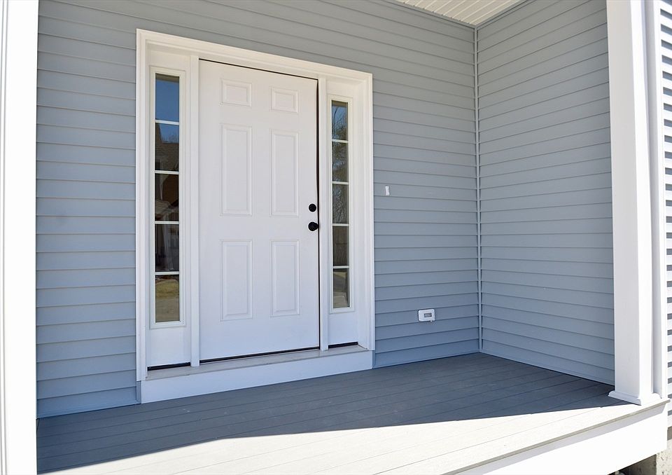 1st image of 18-18D Crownshield Ave