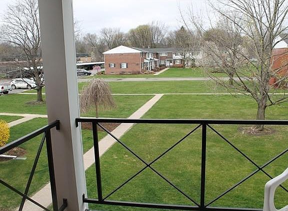 Deck Overlooks Scenic Courtyard