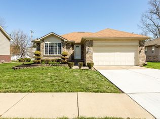 29090 Currier Ave, Westland, MI 48186