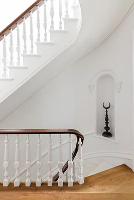 Sold by Compass | media 13