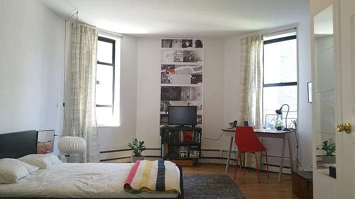 Rented by Crosstown Apartments NYC | media 8