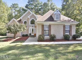 255 Inland Cir, Newnan, GA 30263