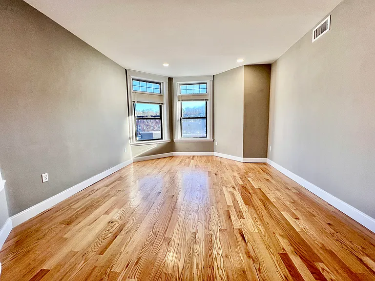 5 Ayr Rd #2 — Photo 9