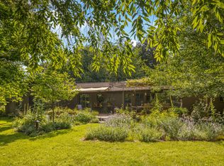 962 Springs Fireplace Rd, East Hampton, NY 11937