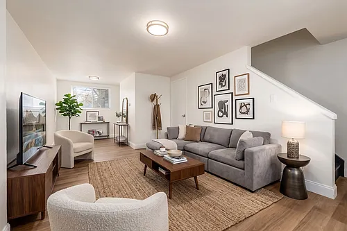 Floor plan 825