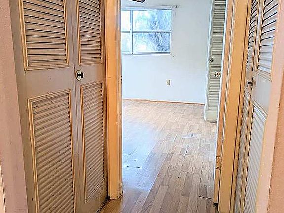 2nd image of 3712 Highland Ave W