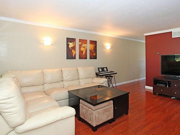 2nd image of 656 N Ahwanee Ter