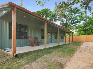 22522 Pine St, Flint, TX 75762