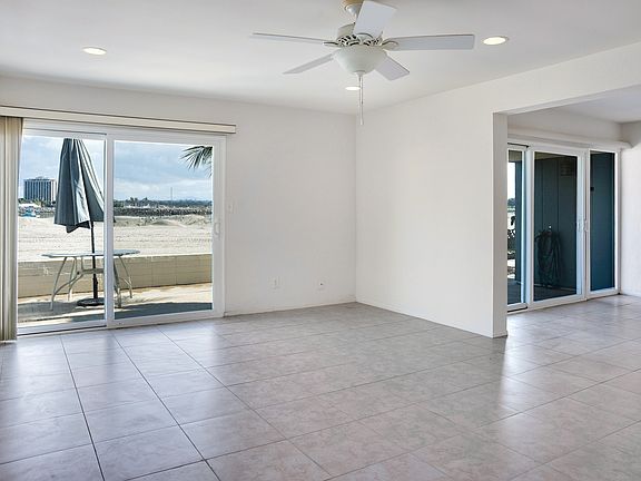4th image of 2850 Bayside Walk