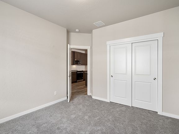 4th image of 1319 N Tschirley Rd #1
