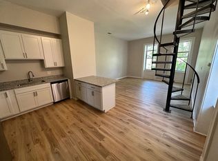 2224 S 9th St #B, Saint Louis, MO 63104