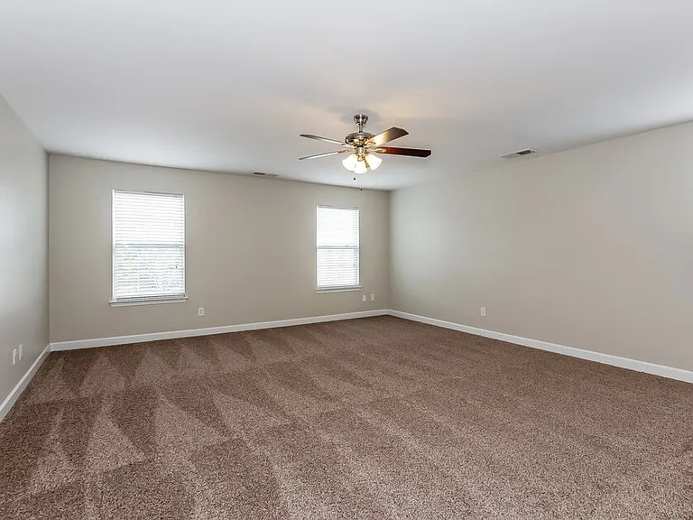 995 Ramsgate Dr SW — Photo 10